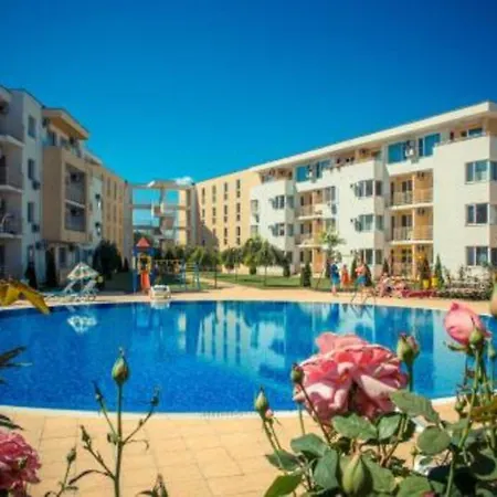 Lejlighed Peaceful, Floor, 2 Bedroom Sunny Beach