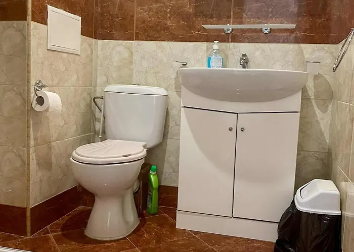 Peaceful, Floor, 2 Bedroom Апартамент